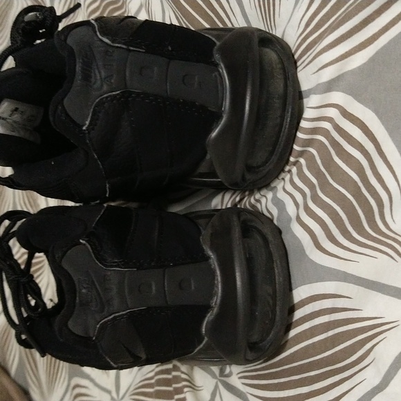 Shoes - Picture 8 of 8